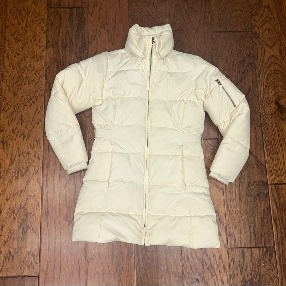 Snozu Women's cream-white down/feather snow jacket